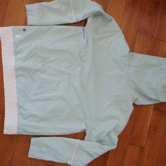 Lululemon All Good Pullover Tranquil Blue Kangaroo - Picture 4 of 5